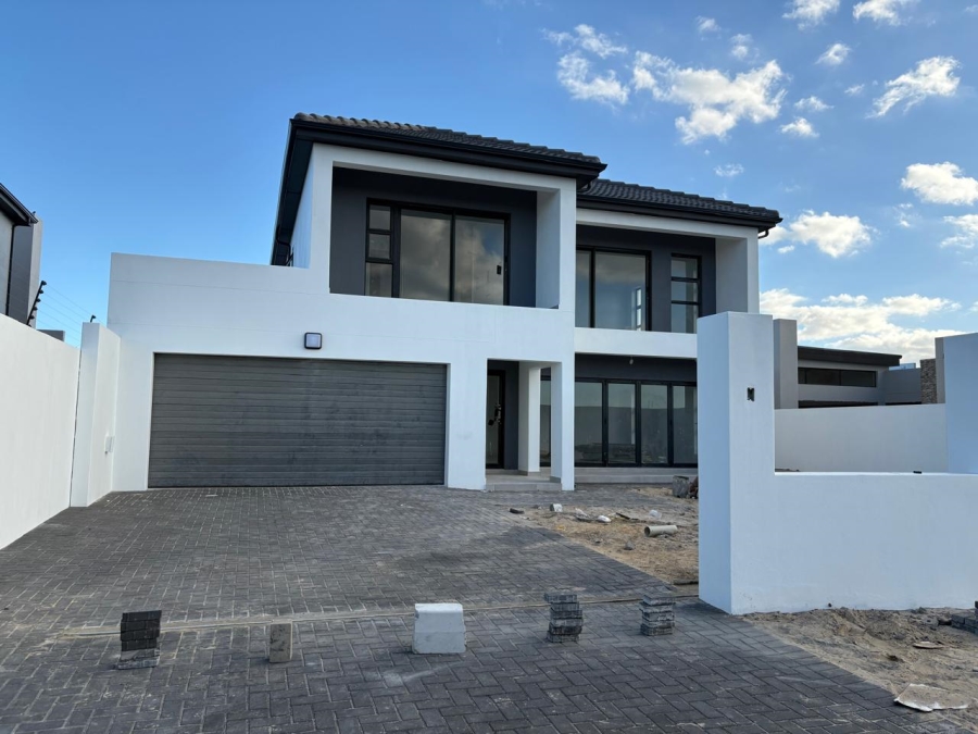 5 Bedroom Property for Sale in Sandown Western Cape